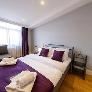 The Luxury Frame Suites , Estambul Turquía